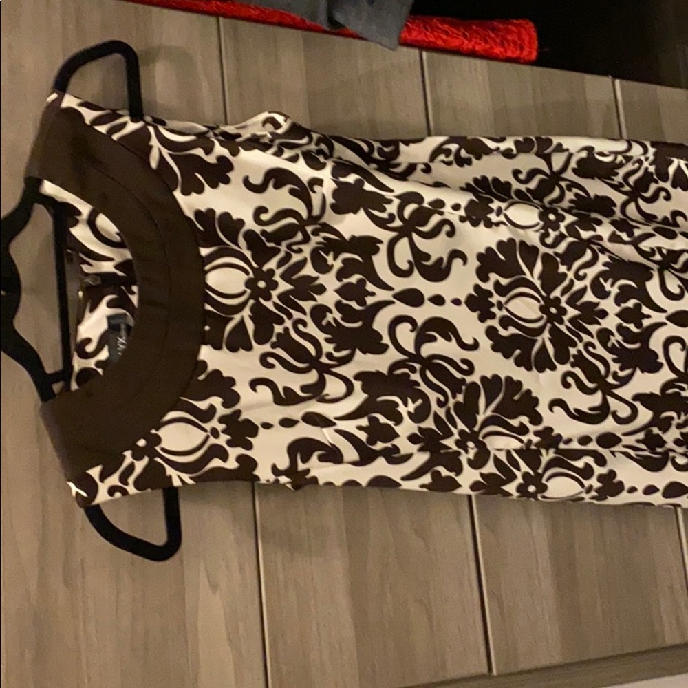 Damask sheath in brown and ivory, size 4 - Picture 2 of 2